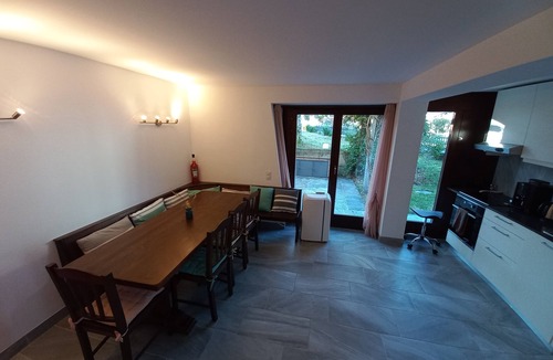 Brusino Arsizio House | Lake Lugano Villa · Garden & Pergola · Garage · 2 Min Walk to Swim