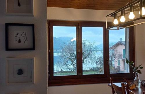 Brusino Arsizio House | Lake Lugano Villa · Garden & Pergola · Garage · 2 Min Walk to Swim