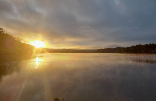 South Bowenfels Cabin | Lake Lyell Tiny Cabin, 4x4 and AWD access only