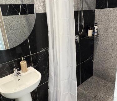 Morisset Apartment | Lake Macquarie Manor