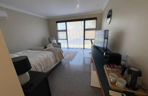 Morisset Apartment | Lake Macquarie Manor