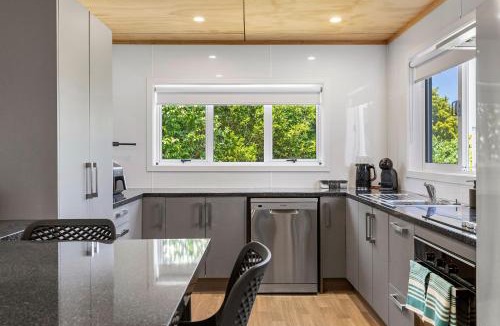 Mangakino House | Lake Maraetai Escape