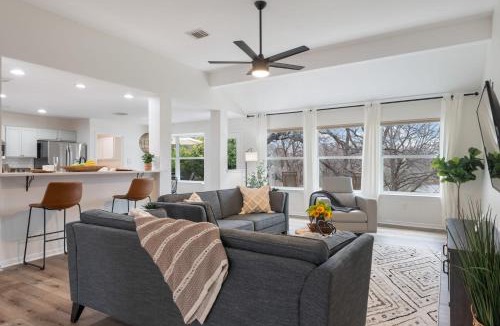 Marble Falls House | Lake Marble Falls Waterfront, House, Wet Slip, Huge Yard