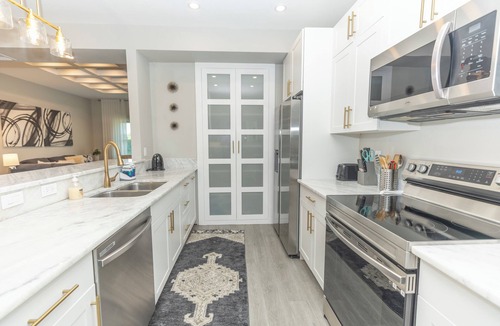 Englewood East Villa | Lake Marlin Villa 2