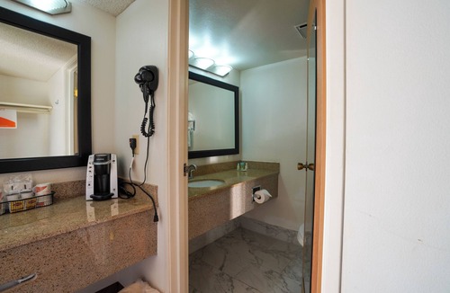 Boulder City Hotel | Lake Mead Inn