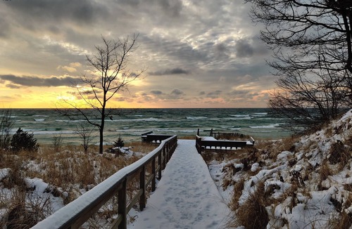 Shelby Cabin | Lake MI Escape - Beauty, Peace & Tranquility Awaits
