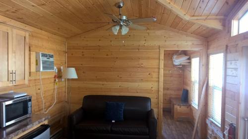 Nicolaus Resort | Lake Minden Camping Resort Cottage 1