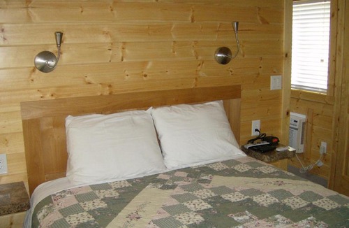 Nicolaus Resort | Lake Minden Camping Resort Cottage 5