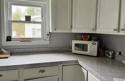 Hamilton House | Lake moraine 4 bedroom home by Colgate University
