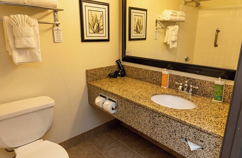 Folsom Hotel | Lake Natoma Inn