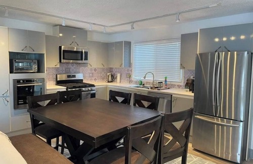 Sudbury Apartment | Lake Nepahwin | Dock+Deck & A/C | Walk Everywhere