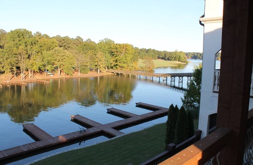 Eatonton Villa | Lake Oconee - 2 Bedroom/2 Bath inside Cuscowilla