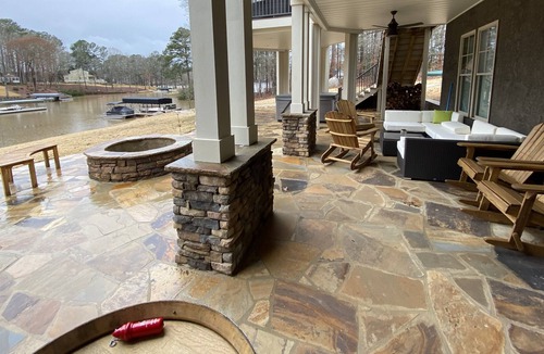 Greensboro House | Lake Oconee Hidden Treasure. Who said you can't have everything in one place?!