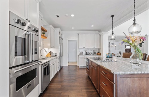 Eatonton House | Lake Oconee Waterfront, Dock & Hot Tub