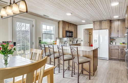 Roach House | Lake of the Ozarks Haven w/Decks, Dock & Kayaks!