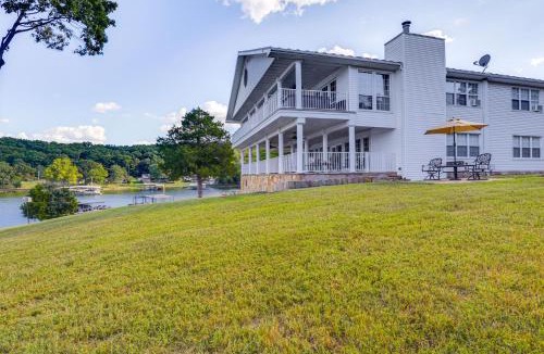 Roach House | Lake of the Ozarks Haven w/Decks, Dock & Kayaks!