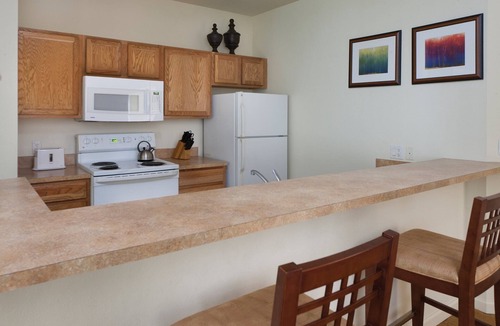 Kaiser Resort | Lake of the Ozarks Resort 3bdr