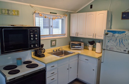 Kent Cottage | Lake Ontario - 1 Bedroom Between Rochester and Niagara Falls