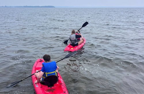 Dexter Cottage | Lake Ontario Waterfront Cottage | Kayaks, Fire Pit & Peaceful Escape