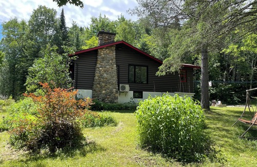 Saint Donat Ski Chalet | Lake Ouareau cottage