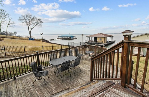 Flint House | Lake Palestine Waterfront Escape with Private Dock & Sunset Views