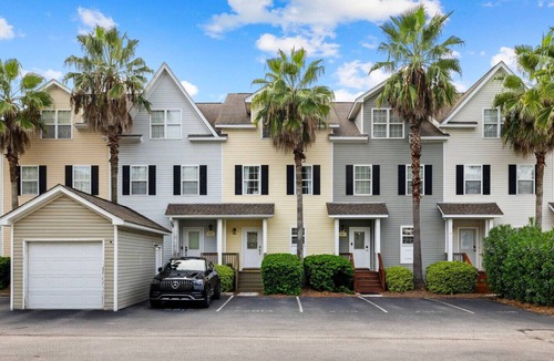 North Charleston Apartment | Lake Palmetto DBL - 2 Spacious homes on the Lake!