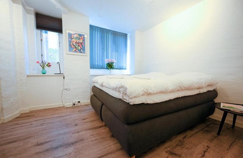 Copenhagen City Centre Apartment | Lake - Pleasant 2-Bdr Apt in City Center