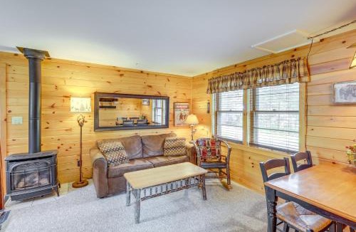 Speculator House | Lake Pleasant Cabin on 3 Acres w/Private Beach!