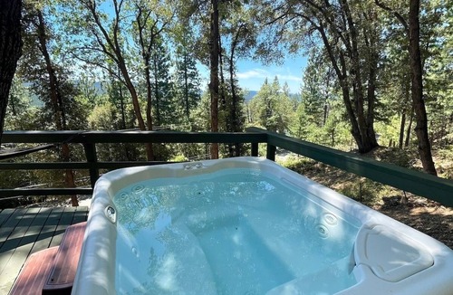 Nevada City Cabin | Lake retreat Nevada city cabin