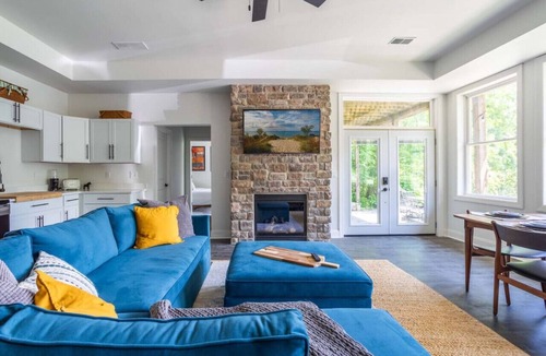 Valparaiso Condo | Lake retreat with unique dome near Indiana Dunes