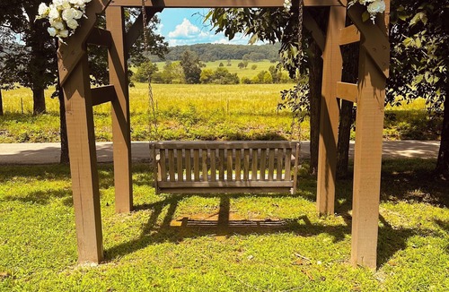 Ironton Cabin | Lake Road Cabin C — Million Dollar Ozark View!