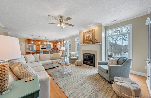 Westlake Corner House | LAKE Royale: Lakefront Home with hot tub.