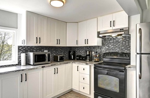 Namur House | Lake's Refuge - Spa & Nature