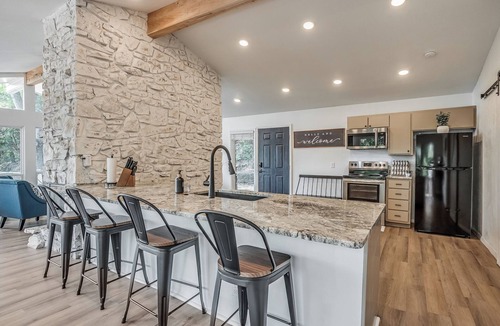 Paradise Hill House | Lake Season Is Here