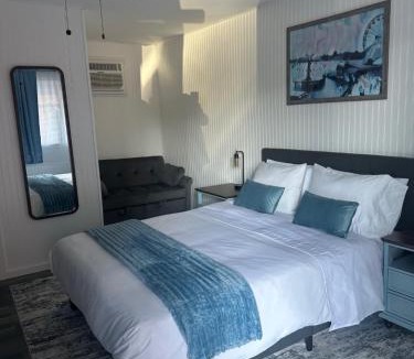 Monticello Hotel | Lake Shafer Resort