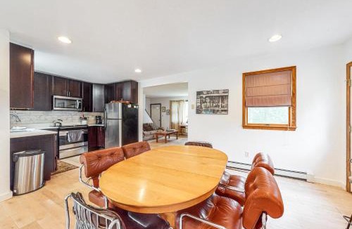 East Falmouth House | Lake Shore Living