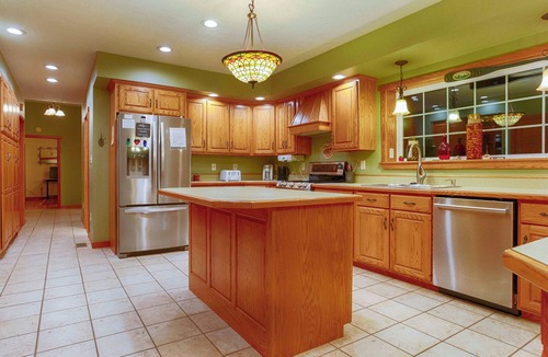 Town of Jerusalem House | Lake Shore Lodge: Spacious Keuka Lake Retreat!