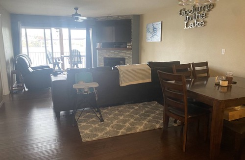 Lake of the Ozarks Condo | Lake side condo with amazing views!