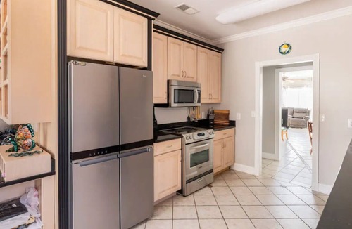 Guntersville House | Lake Side Mansion