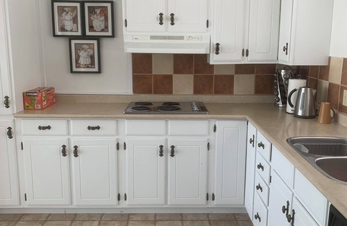 Oro Station Cottage | Lake Simcoe Waterfront Cottage. All Season Getaway,