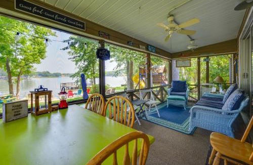 Eatonton House | Lake Sinclair 'Crooked Creek Cottage' w/Fire Pit!