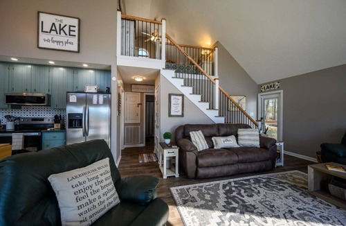 Eatonton House | Lake Sinclair Home: Waterfront, Dock & Fire Pit!