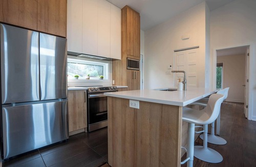 Chertsey Ski Chalet | Lake - Spa and Sauna | Le Van Gogh