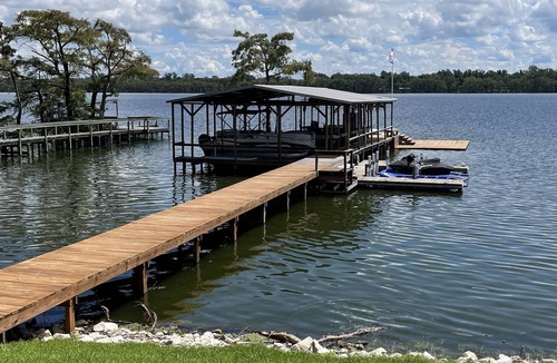 Ferriday Cottage | Lake St. John Getaway