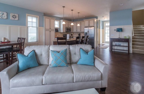 Saugatuck House | Lake Street Townhome #7