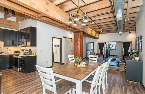 Canal Park Apartment | Lake Superior Loft - Sleeps 10, Heart of Canal Park, Lake Superior View