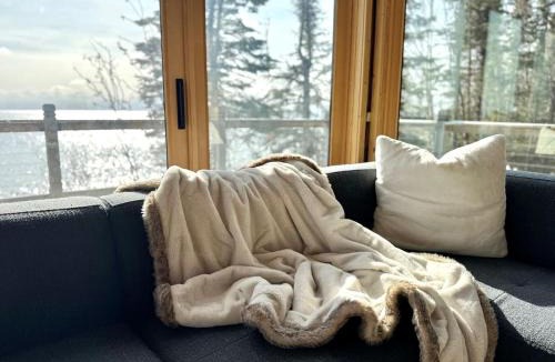 Grand Marais House | Lake Superior Retreat Private Wooded Haven with Panoramic Views