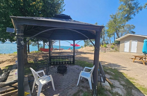 Algoma District Apartment | Lake Superior Waterffront Main Unit of Duplex Sleeps 8 ppl