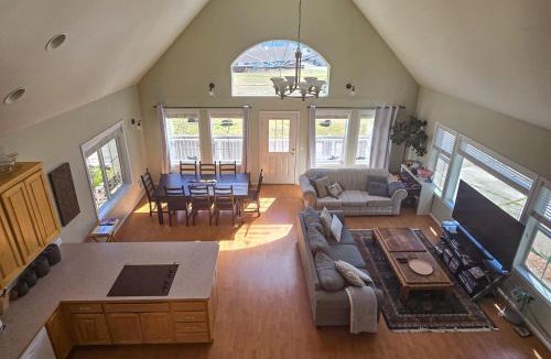 Maple Grove House | Lake Sutherland Surprise