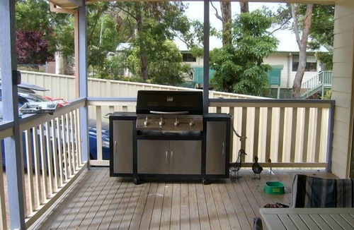 Lake Tabourie House | Lake Tabourie Duck on Inn